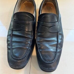 Tods Classic Black Leather Men's Slip-On Loafers